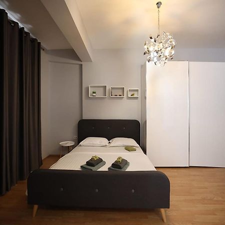 Arkle Apartment 3 Tirana Exterior photo